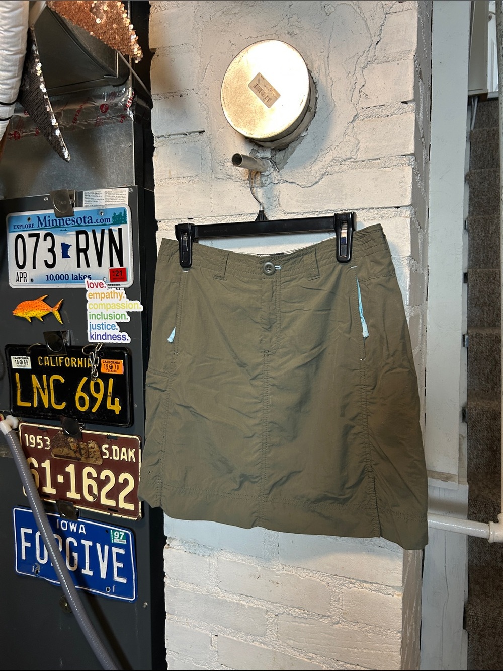 Eddie  Bauer Green Cargo Skirt in Women’s Size 4 Regular